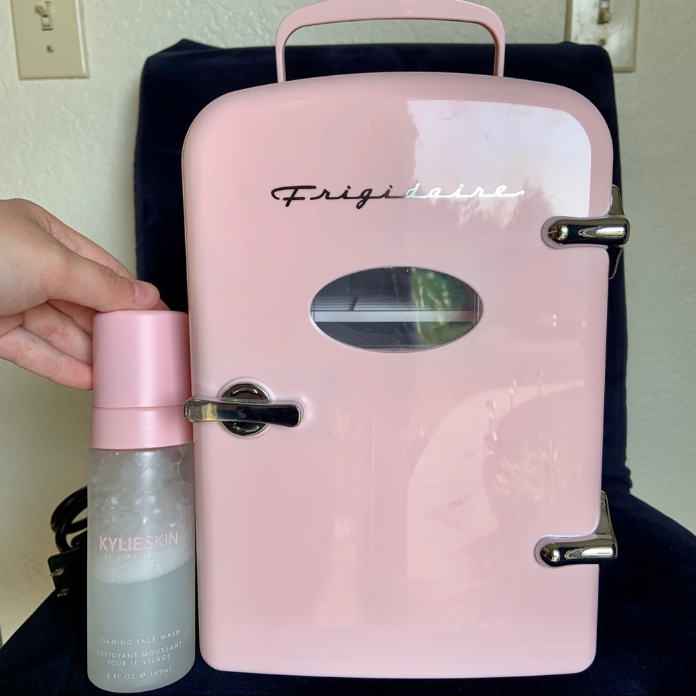 Mini Frigidaire Skin Care Fridge